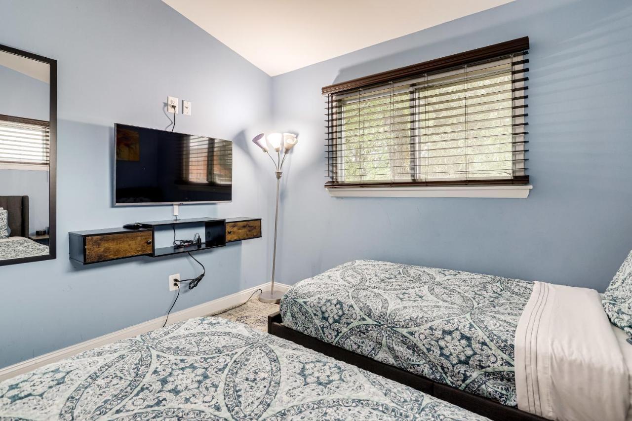Escape To Our Cozy 3 Bed Rm 2 Bath Unit In Alexandria Vaヴィラ エクステリア 写真