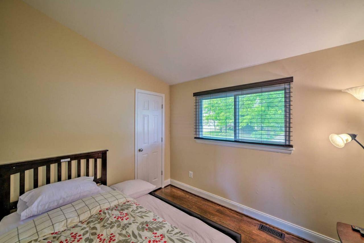 Escape To Our Cozy 3 Bed Rm 2 Bath Unit In Alexandria Vaヴィラ エクステリア 写真